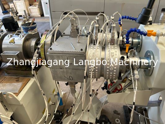 16-50mm PVC UPVC Pipe Making Machine Twin Screw Extruder
