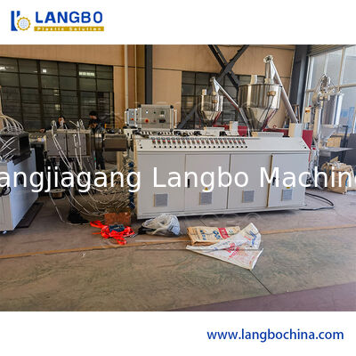 PVC PP PE ABS L-förmige Kunststoffprofil-Extrusionsmaschine Produktionslinie mit unterschiedlicher Formform