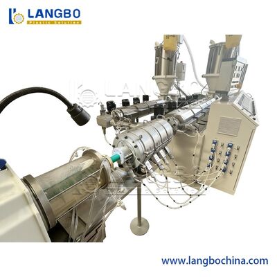 16-400 mm PPR-Rohrmaschine Vollautomatische Warm-Kaltwasser-Rohr-Produktionslinie