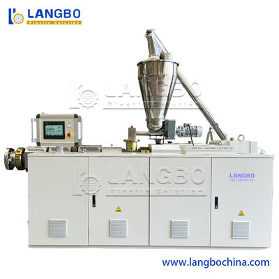 PVC-Rohr-Fertigungsstraße