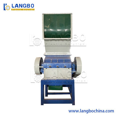 PE PP PVC PET Flaschen Stoff Hartplastik Abfall Schrott Palette Kunststoff Zerkleinerungsmaschine Preise Industrielle Kunststoff-Recycling-Schredder Kunststoff-Brecher
