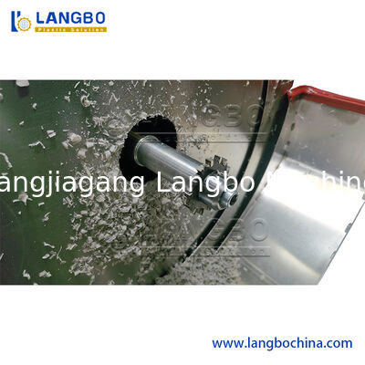 Automatische Produktion von Schleifmaschinen für Kunststoffrohre PP PE PVC-Schleifmaschine