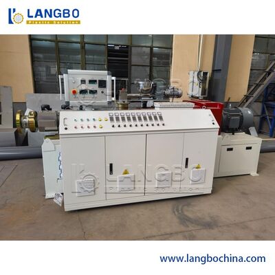 Wasserleitungs-PVC-Doppelschneckenextruder, Steuerungs-Plastikverdrängungs-Maschine
