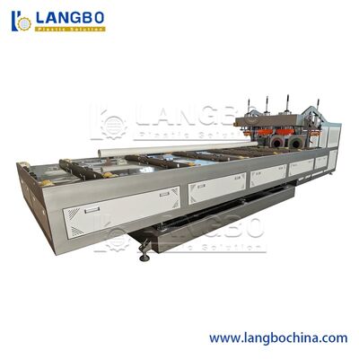 U R Rechteckige Quadratform Automatische Kunststoff-UPVC-PVC-PP-Rohrklangmaschine PVC-Rohrrohr-Erweiterungsmaschine Steckdose-Herstellungsmaschine