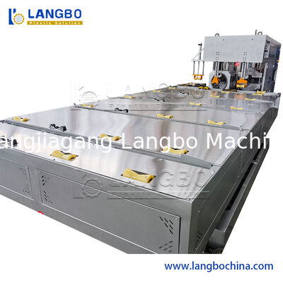 U R Rechteckige Quadratform Automatische Kunststoff-UPVC-PVC-PP-Rohrklangmaschine PVC-Rohrrohr-Erweiterungsmaschine Steckdose-Herstellungsmaschine