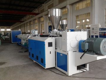 Plastik-PVC-Rohr-Fertigungsstraße-Maschinen-konischer Doppelschneckenextruder