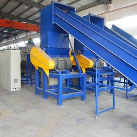 Mit hohem Ausschuss Plastikwiederverwertungslinie, Plastikfilm, der Maschine/Ausrüstung aufbereitet