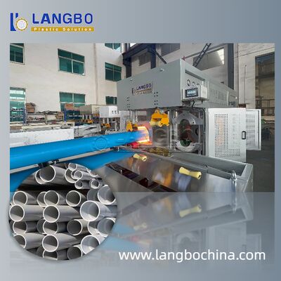 Rohrklangmaschine. Einheitliche Heizung, konsistente Steckdose.