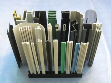Doppelschrauben-PVC-Profil-Verdrängungs-Maschinen-elektrisches Kabel Trunking-Herstellung