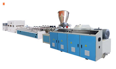 Vollautomatische 380V 50HZ Plastik-PVC-Profil-Verdrängungs-Linie Zwillings-Schrauben-Verdrängungs-Maschine