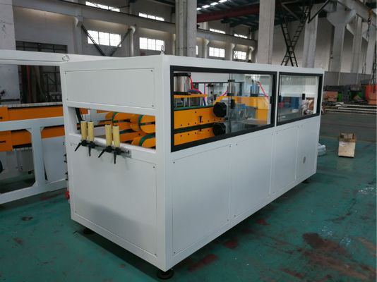 Elektrisches PVC-Leitungsrohr, das Maschine, Hochgeschwindigkeitsrohr-Produktionsmaschine herstellt