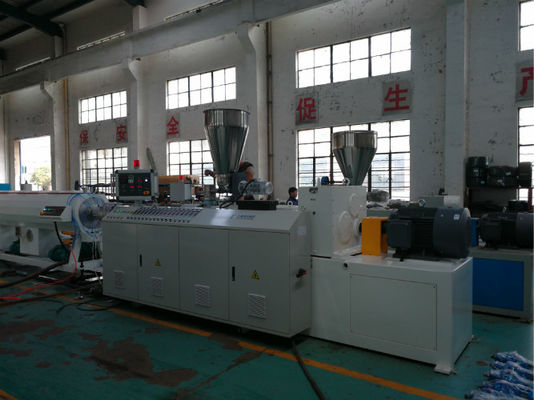 Elektrisches PVC-Leitungsrohr, das Maschine, Hochgeschwindigkeitsrohr-Produktionsmaschine herstellt