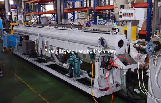 Hochleistung 20-110 mm HDPE-Rohr Extrusionslinie / Polyethylen-Rohr Produktionslinie