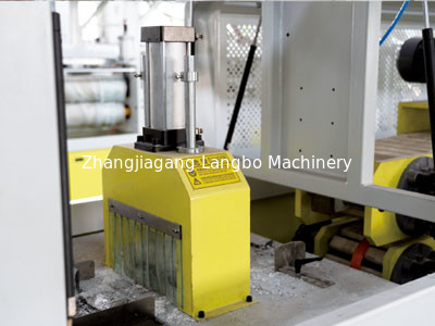 Automatische Konische Zwillingschraubenausdrüser Kunststoff WPC PVC Deckenplatte Sperrholzplatte/Fensterprofil/Türrahmenmachung Extrusionsmaschine/Produktionslinie