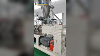 Kontinuierliche Produktion und Online-Durchmesserkontrolle der PVC-Rohrextrusionslinie
